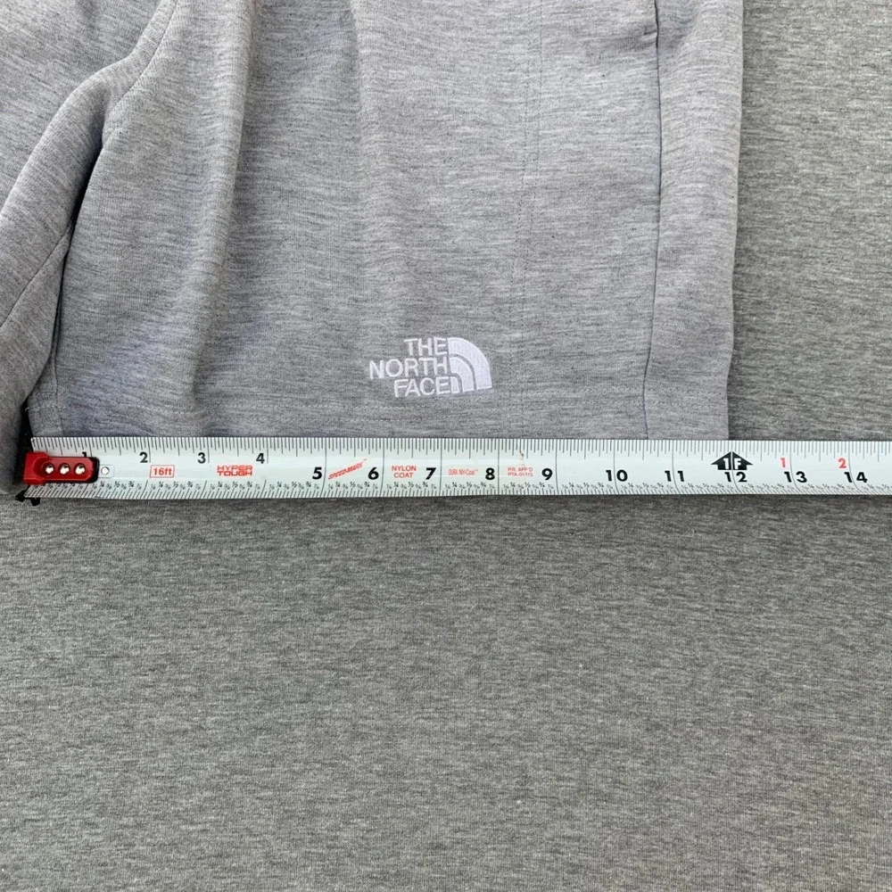 The North Face Mens Grey Knit Athletic Shorts Small Zip Back Pocket Logo S